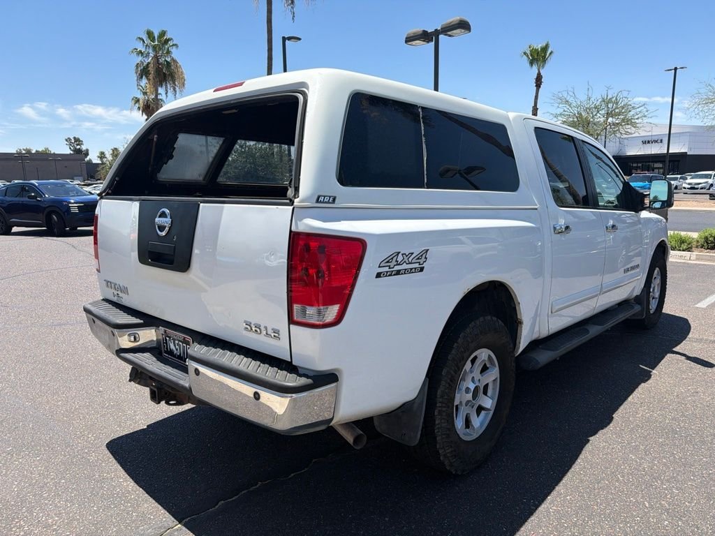 Used 2005 White Nissan LE image 5