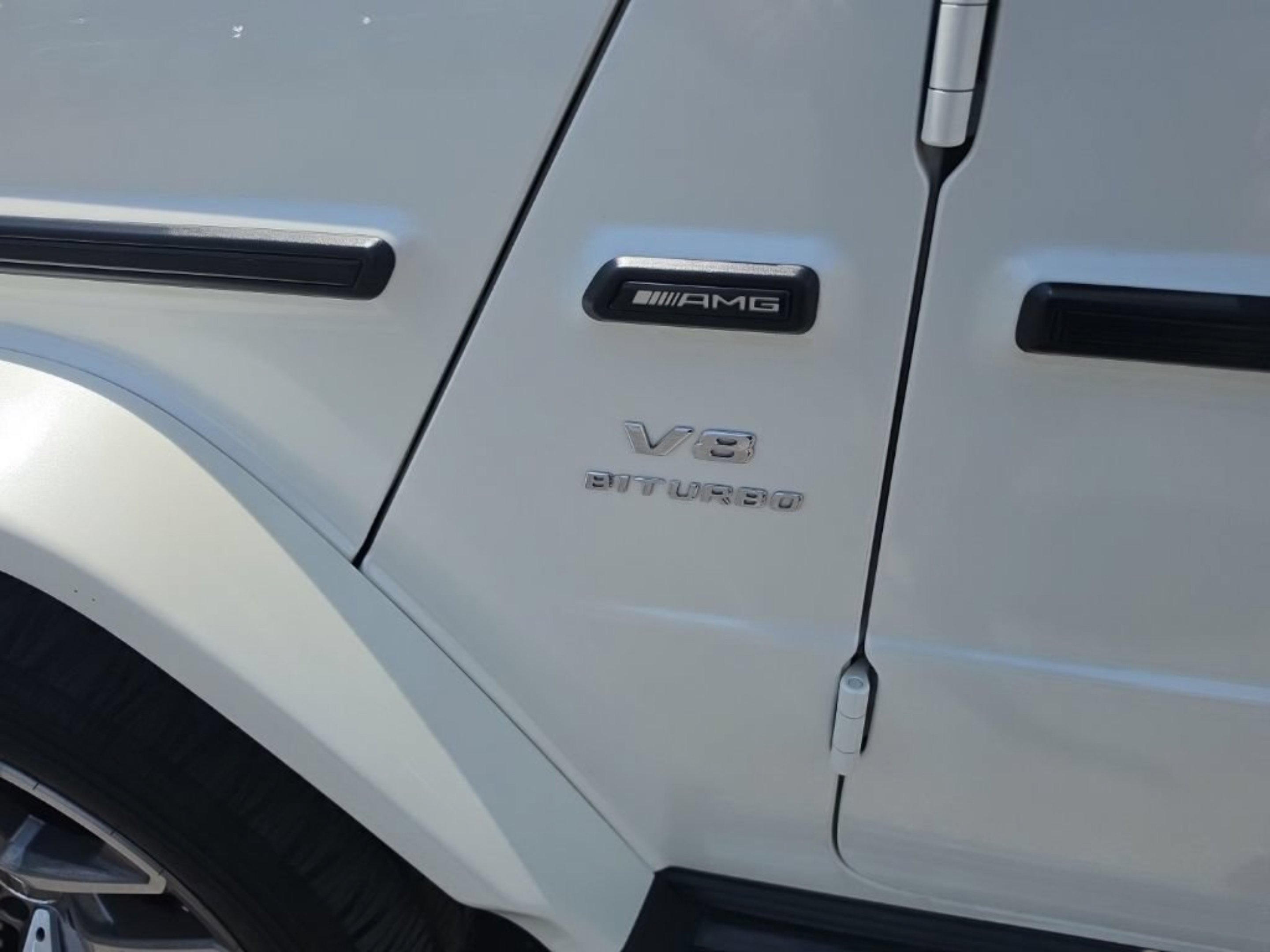 Used 2020 designo Diamond White Metallic Mercedes-Benz G 63 AMG® image 12