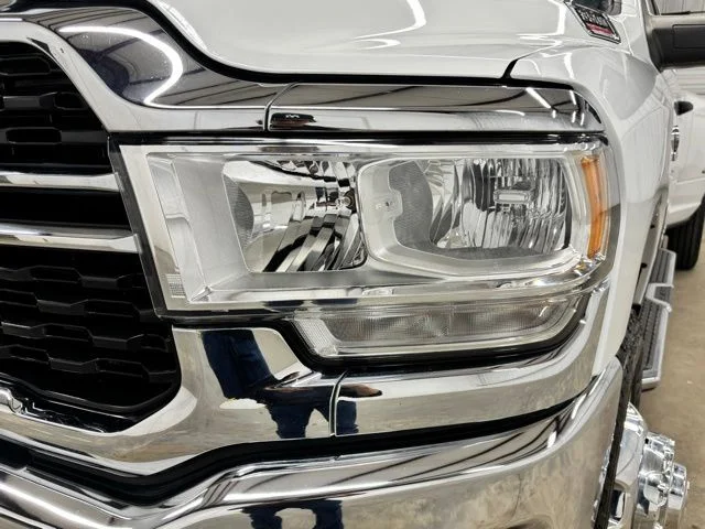 Used 2024 White Ram Big Horn image 8