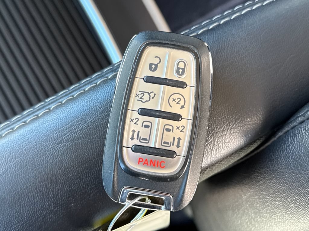 Used 2024 White Chrysler Touring L image 35
