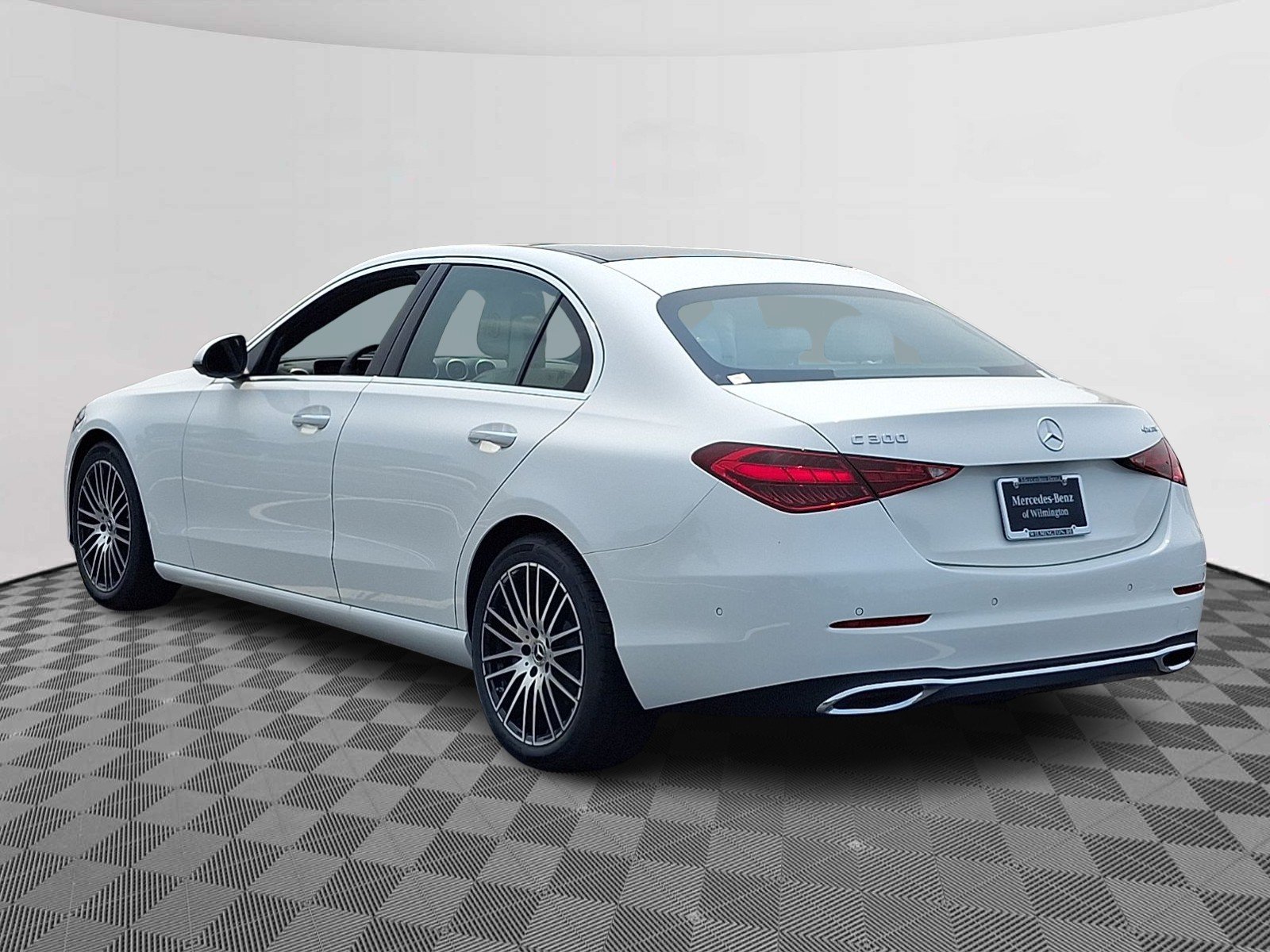 New 2026 Polar White Mercedes-Benz C 300 image 4