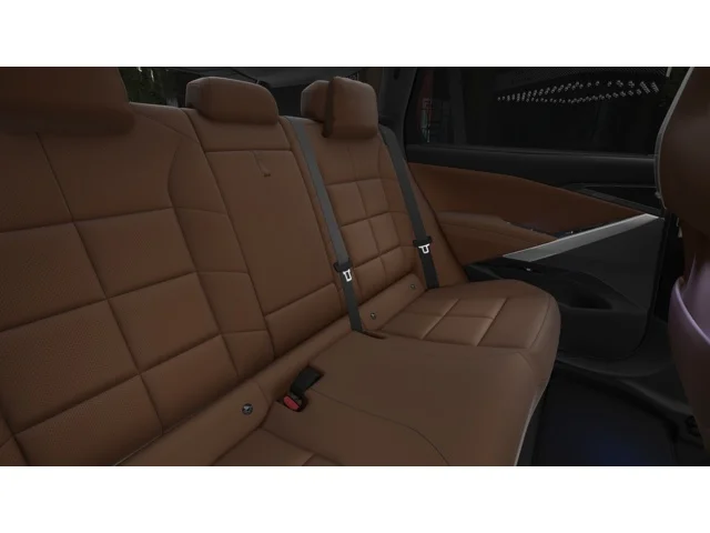 New 2027 Vancouver Green Metallic BMW 40 xDrive image 12