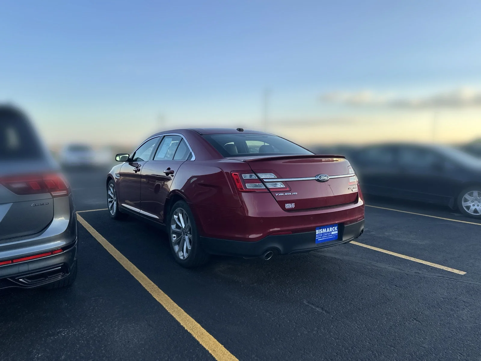 Used 2015 Red Ford Limited image 4