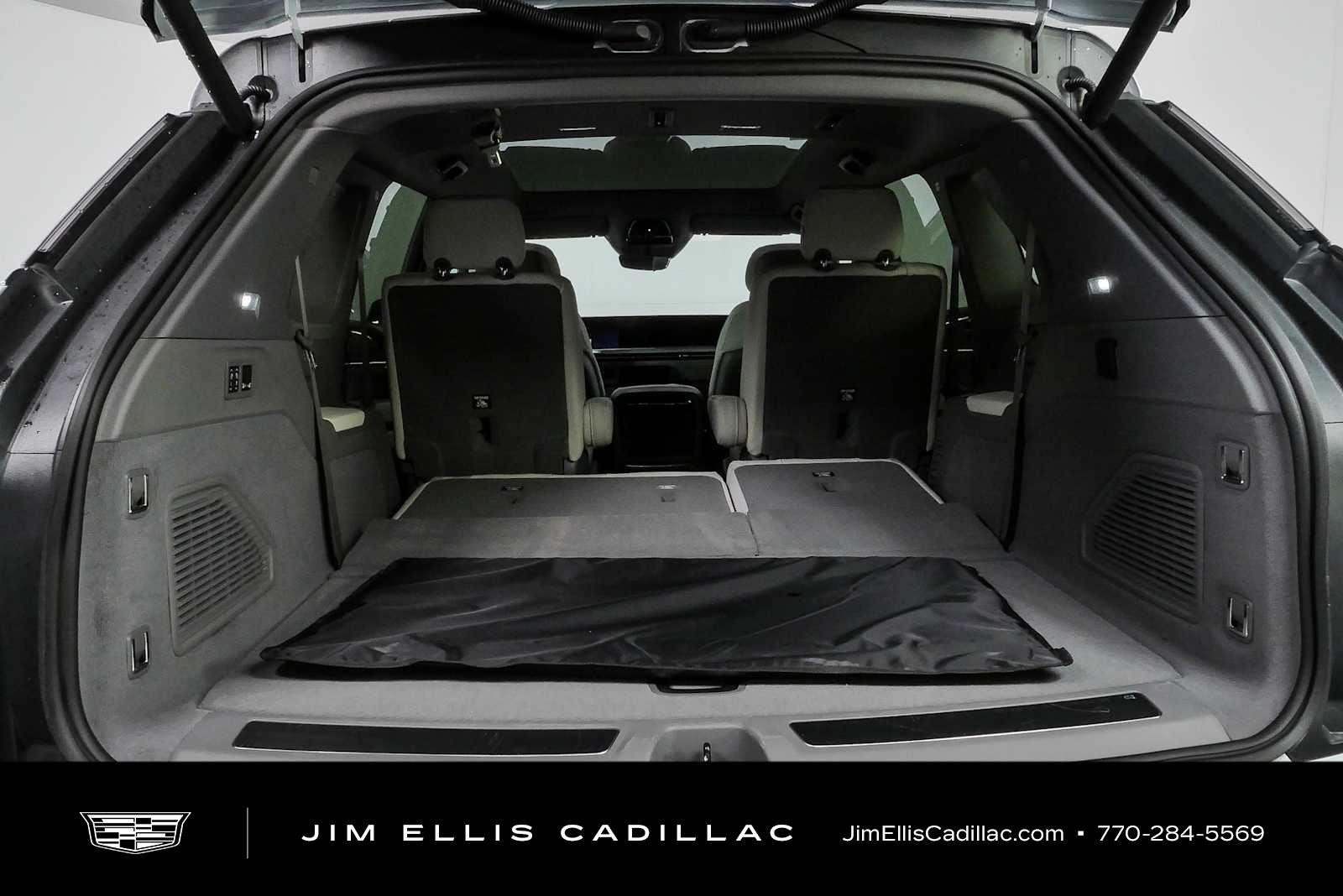2026 Cadillac Escalade IQ Luxury - Photo 33