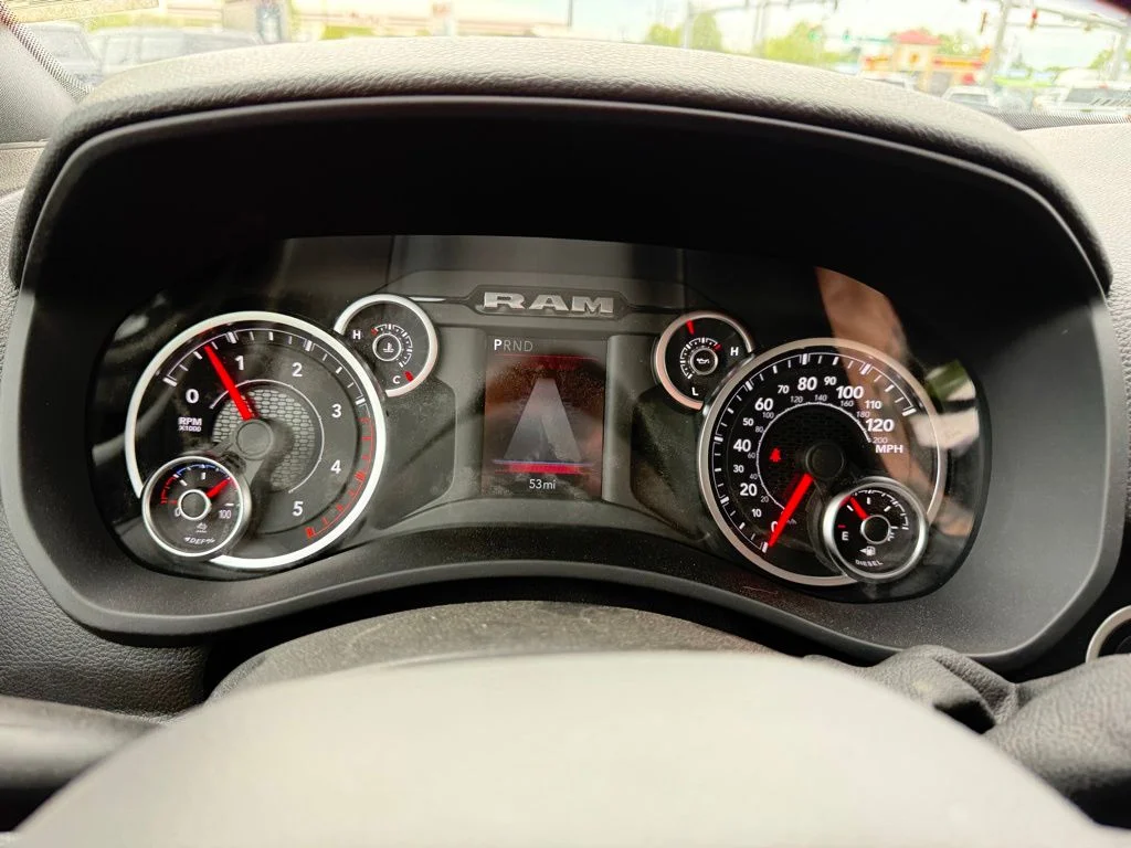 2025 RAM 2500 Tradesman - Photo 32