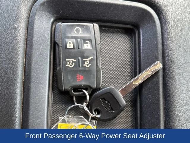 Used 2019 SHADOW GRAY METALLIC Chevrolet LT image 26