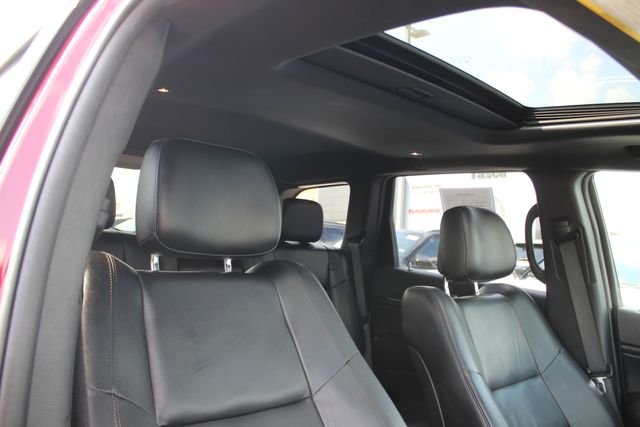 Used 2021 Red Jeep Limited image 34