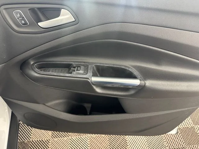 Used 2017 White Ford SE image 19