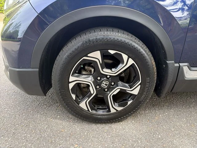 Used 2018  Honda Touring image 10