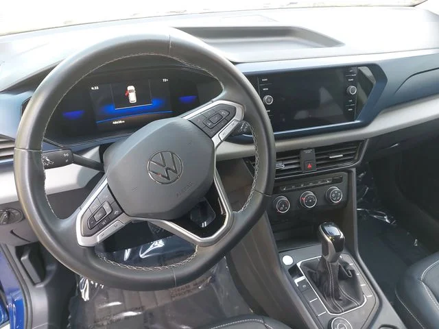 Used 2022 Blue Volkswagen 1.5T SE image 16
