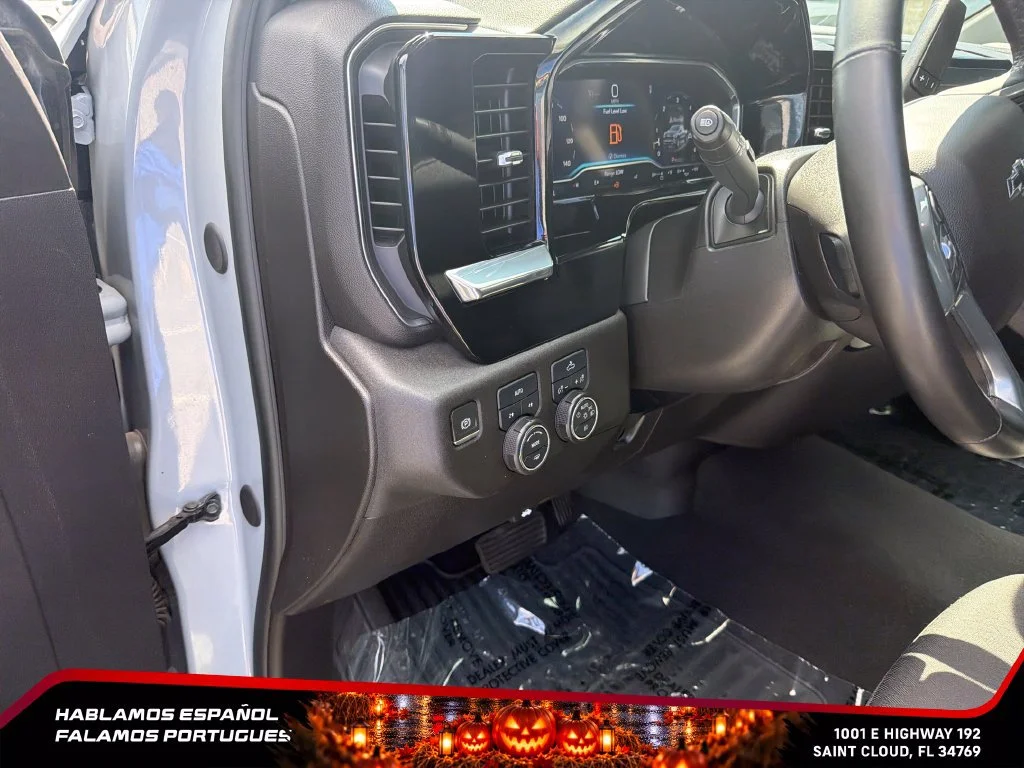 Used 2024 Slate Gray Metallic Chevrolet RST image 18