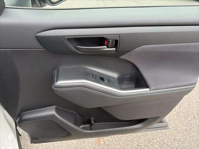 Certified Used 2024 WIND CHILL PEARL Toyota LE image 24
