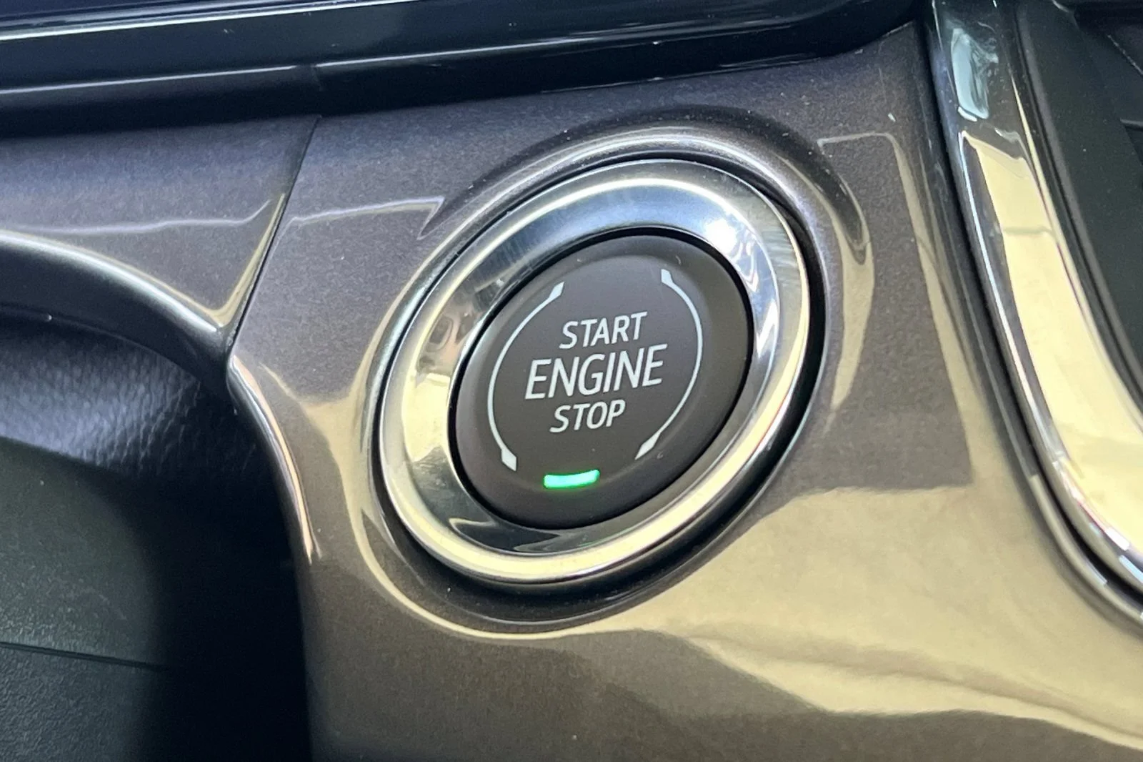 New 2026 Cacti Green Chevrolet ACTIV image 22