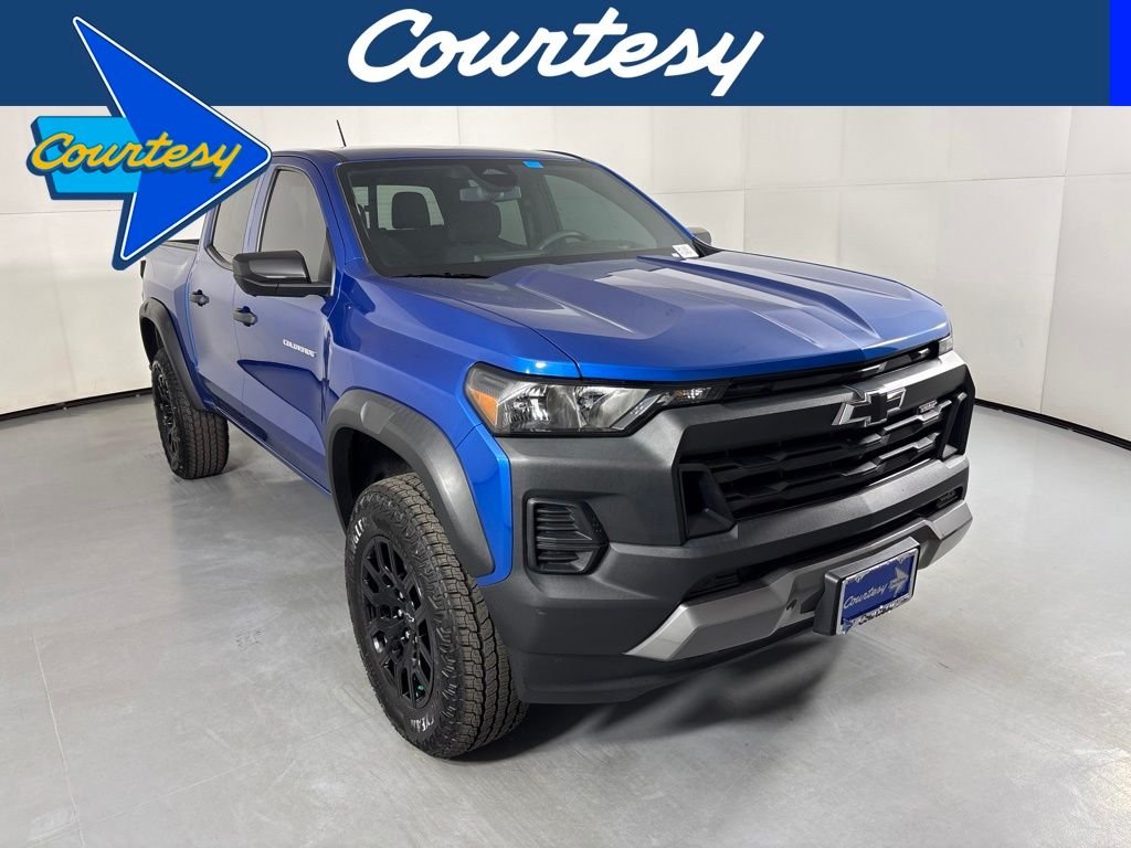 Used 2024 Blue Chevrolet Trail Boss image 1