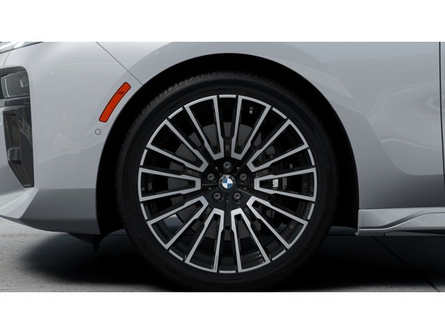 New 2026 Gray Metallic BMW 760i xDrive image 7