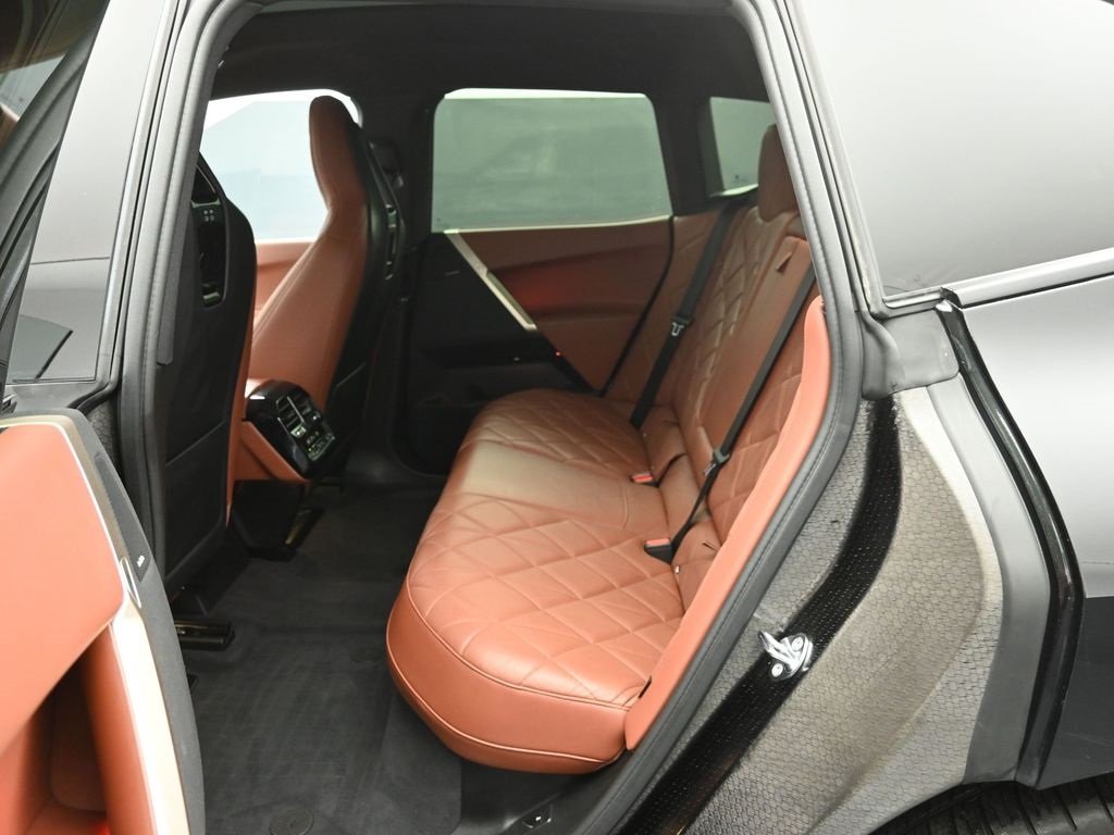 2023 BMW IX - Image 20