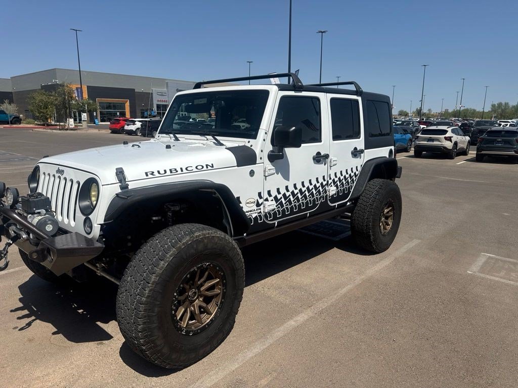 Used 2015 White Jeep Rubicon image 9