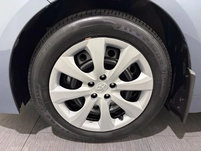 Used 2024  Toyota LE image 22