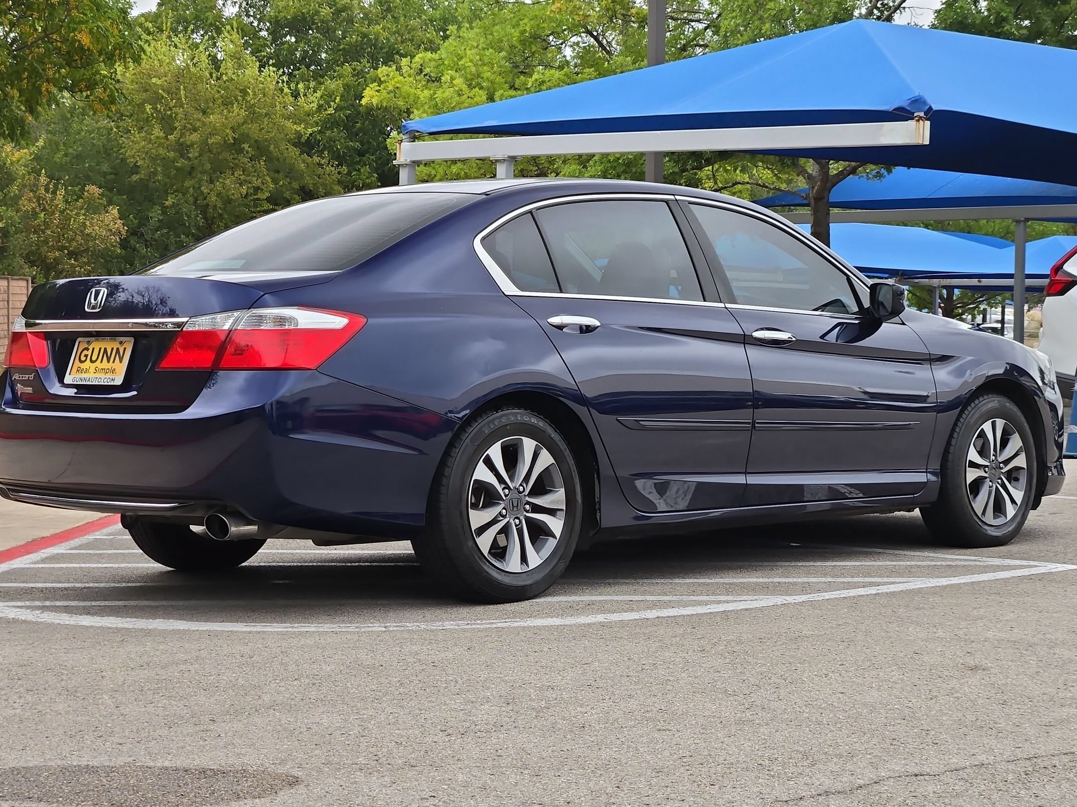 Used 2013 Blue Honda LX image 3