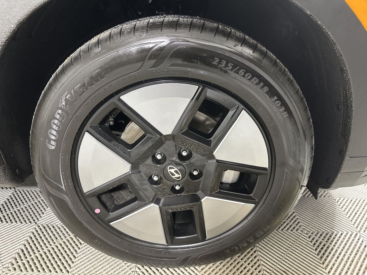 New 2026 Phantom Black Hyundai SE image 23
