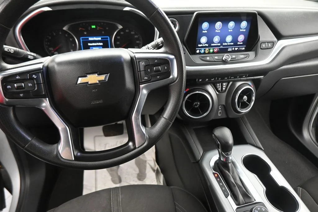 Used 2021 Silver Chevrolet LT image 37