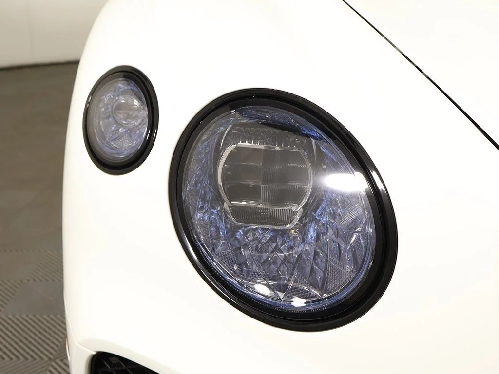 2023 Bentley Continental GTC Azure - Photo 24