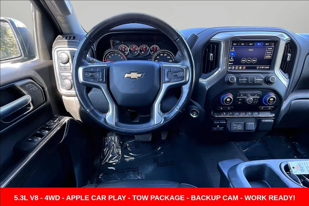 Used 2020 Black Chevrolet LT image 9