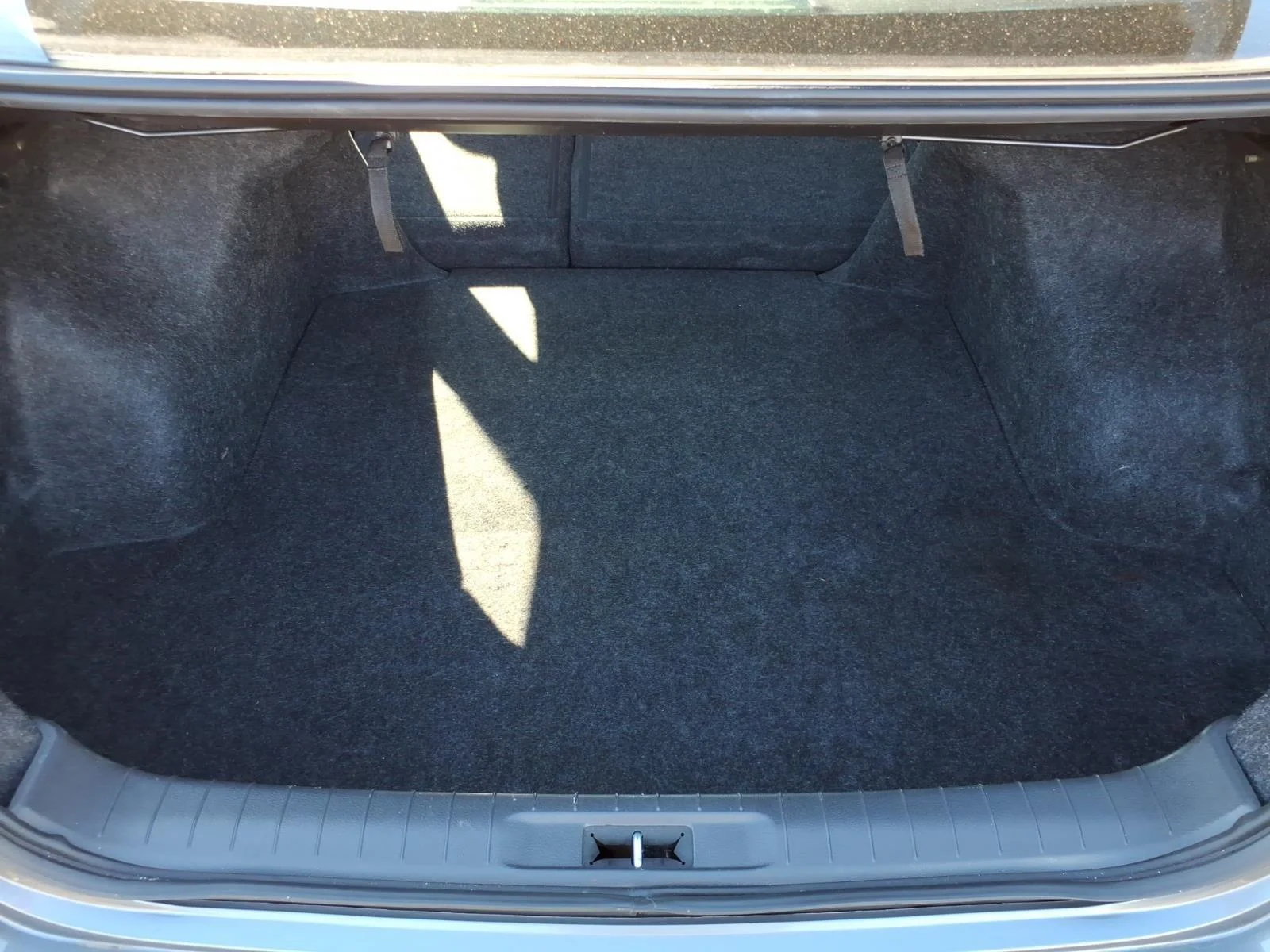 Used 2014 Gun Metallic Nissan 2.5 S image 26