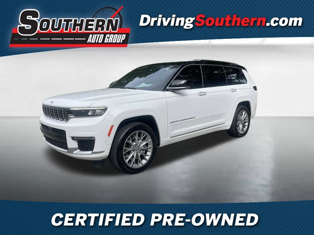 Used 2024 White Jeep Summit image 1