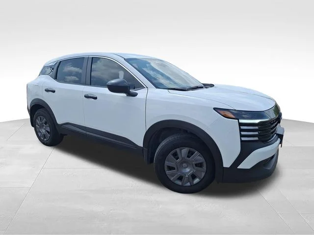 2025 Nissan Kicks