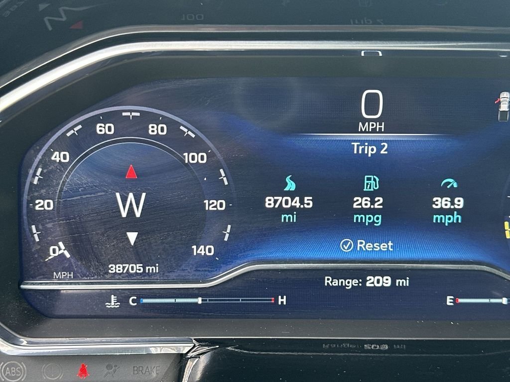 Used 2024 Black Chevrolet ZR2 image 27