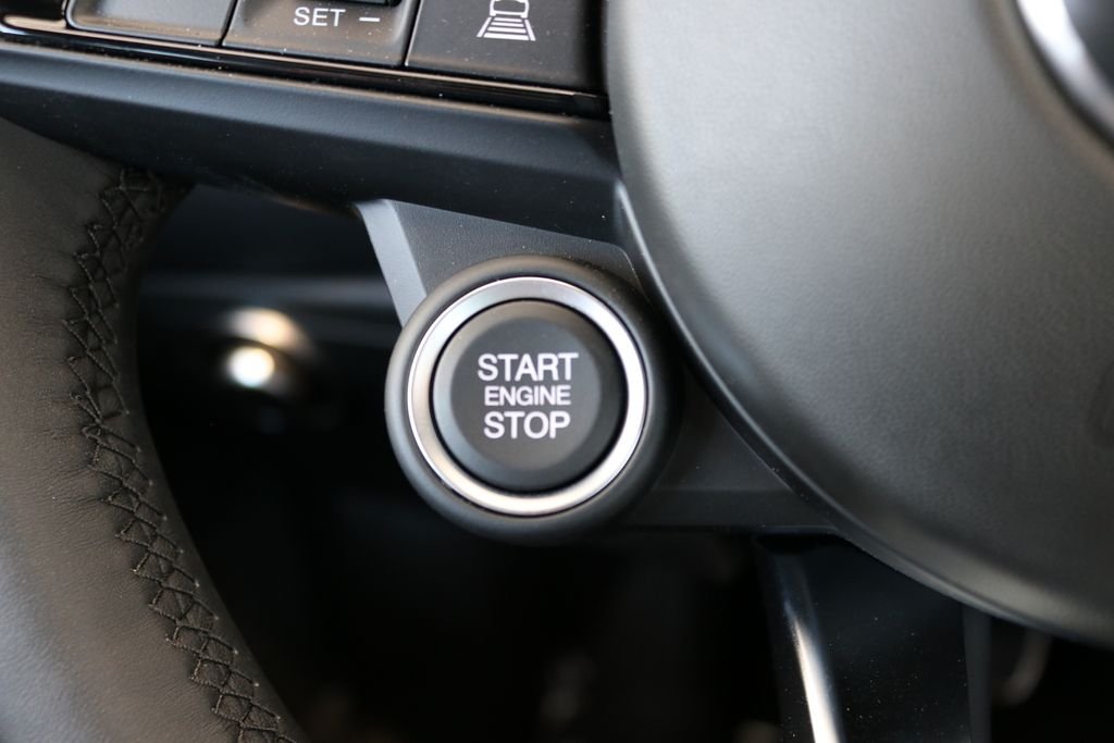 2025 Alfa Romeo Tonale Base - Photo 47