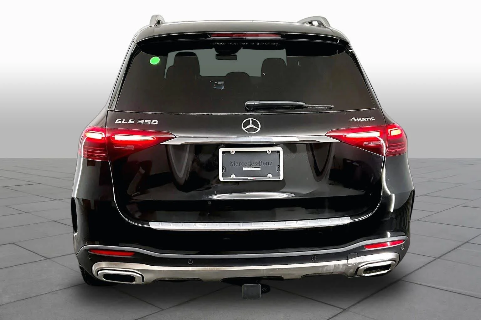 New 2026 Obsidian Black Metallic Mercedes-Benz GLE 350 image 5