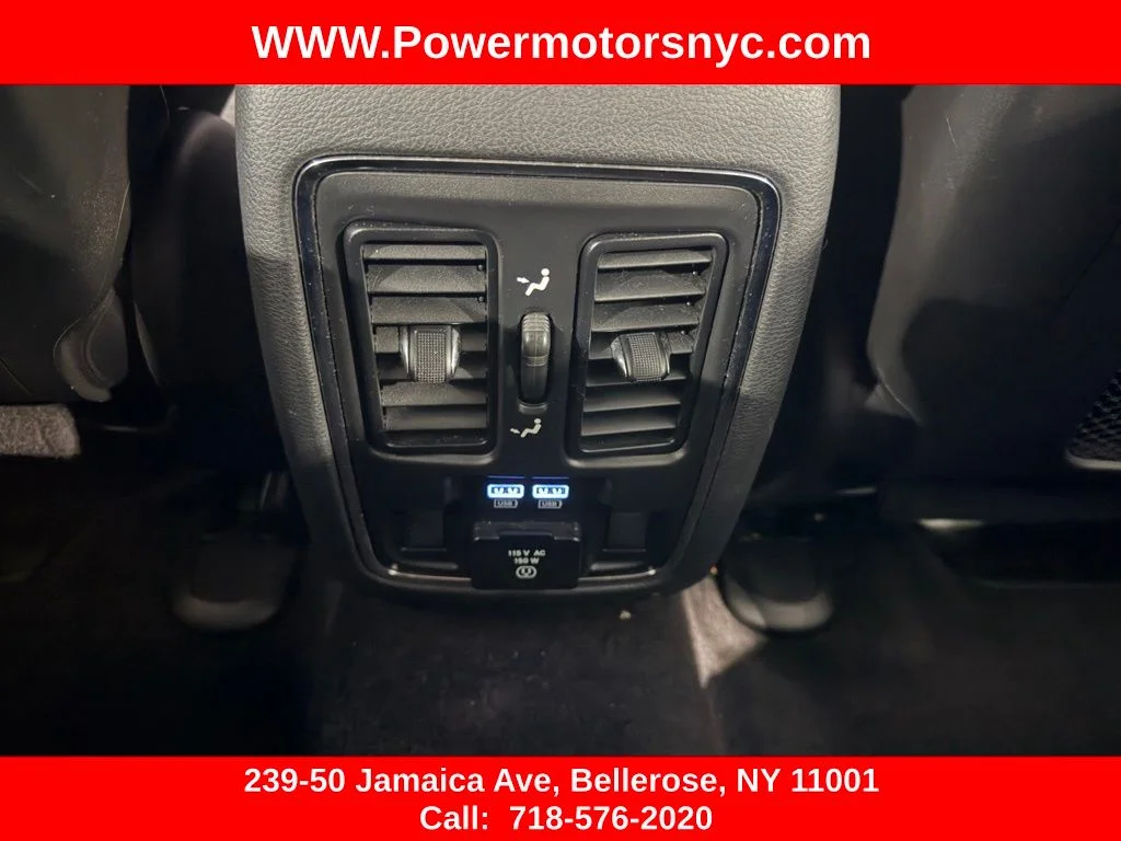 Used 2019 Red Jeep Limited image 34
