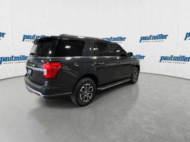 Used 2022 Dark Matter Metallic Ford XLT image 11