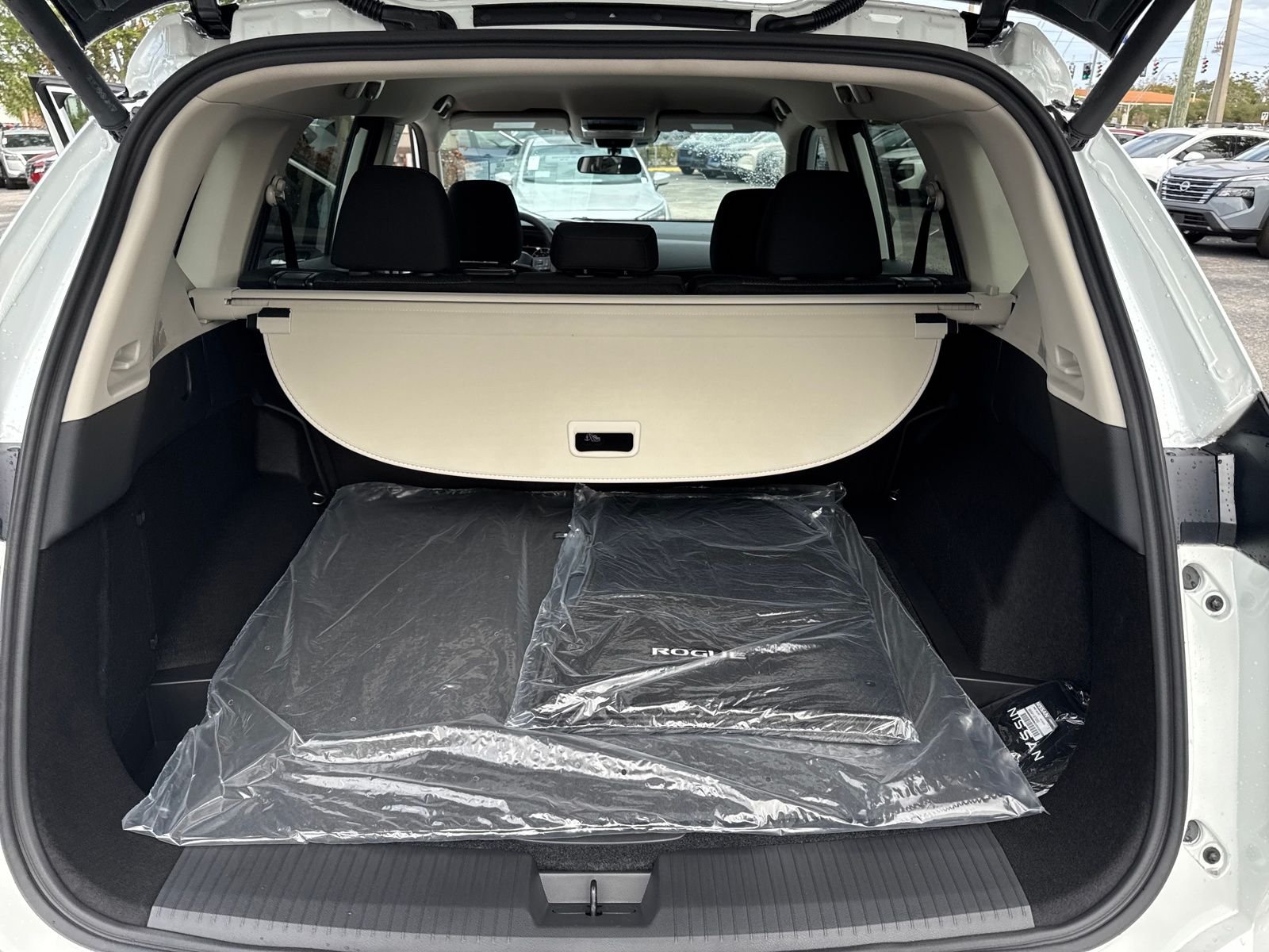 New 2026 Nissan Rogue SV 4D Sport Utility