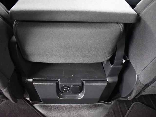 Used 2023 White Ford XLT image 22