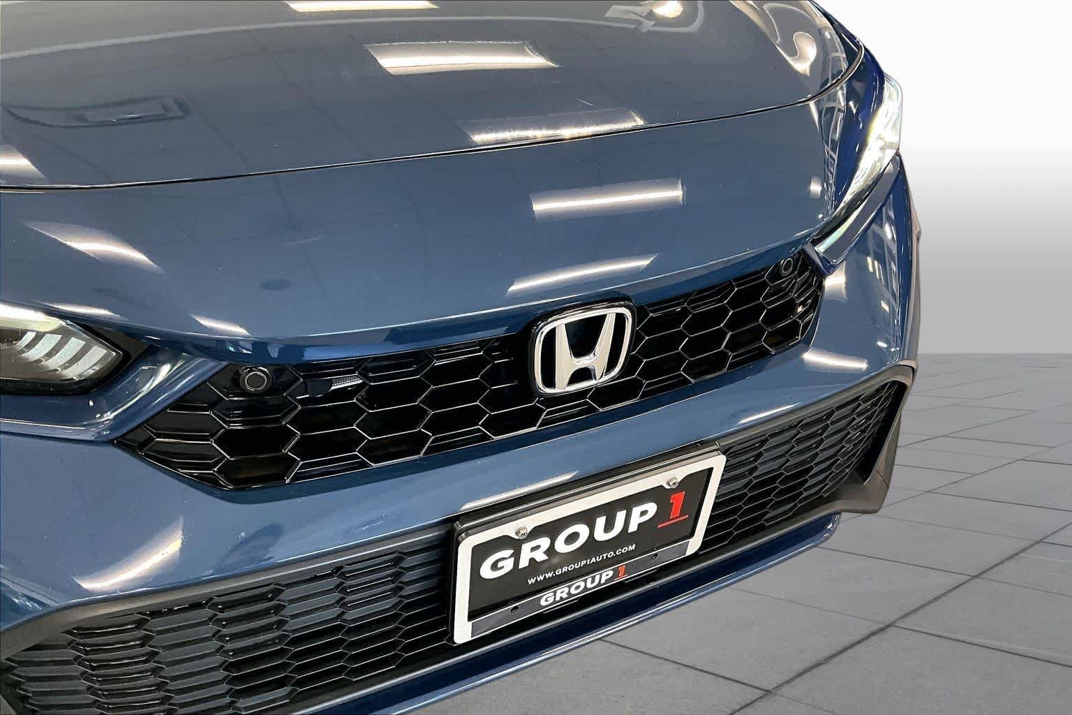 Used 2025 Blue Lagoon Pearl Honda Sport Touring image 30
