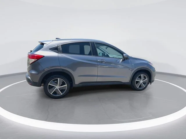 Used 2022  Honda EX image 8