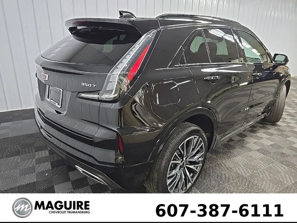 2024 Cadillac XT4 Sport - Photo 10