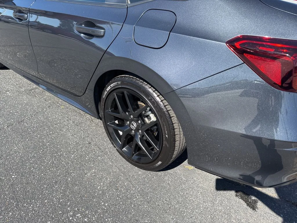 2025 Honda Civic Sport - Photo 9