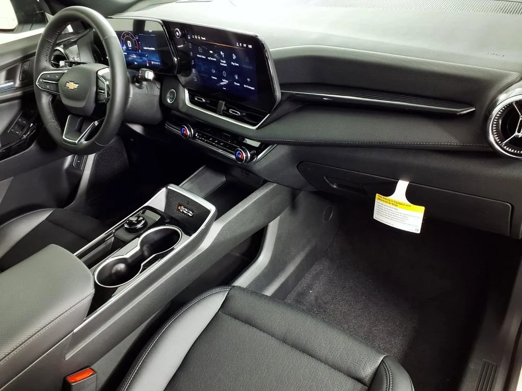 New 2026 Summit White Chevrolet LT image 12
