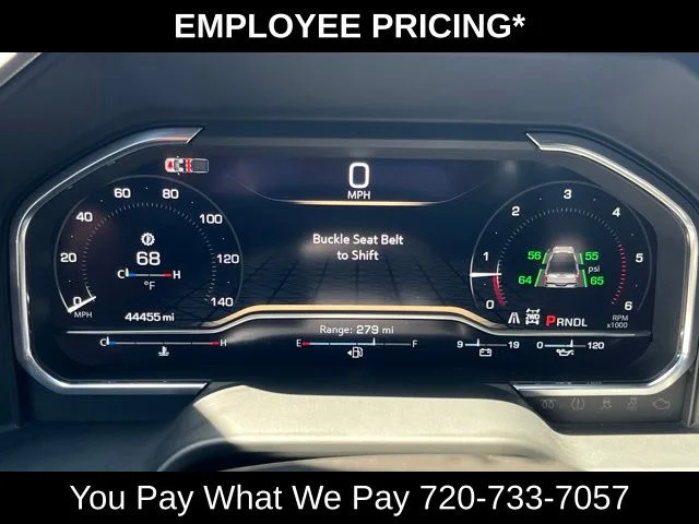 Used 2024 Silver GMC Denali image 31