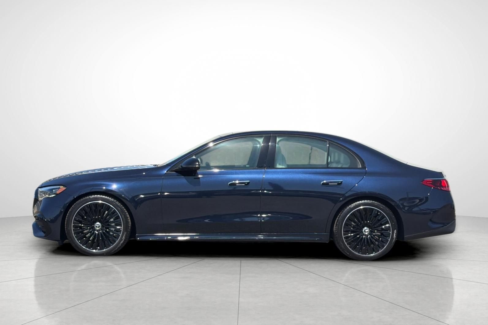 New 2026 Nautical Blue Metallic Mercedes-Benz E 450 image 33