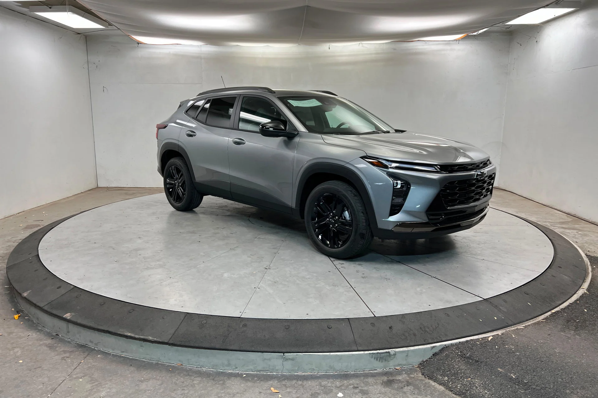 New 2026 Sterling Gray Metallic Chevrolet ACTIV image 7