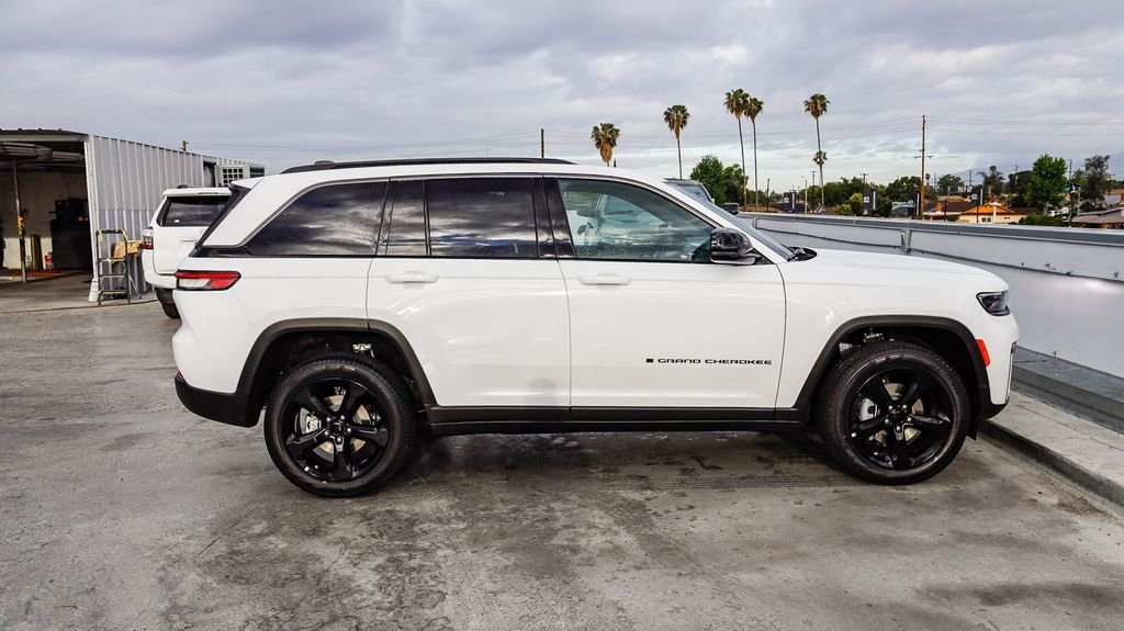 New 2026 Bright White Clearcoat Jeep Limited image 13