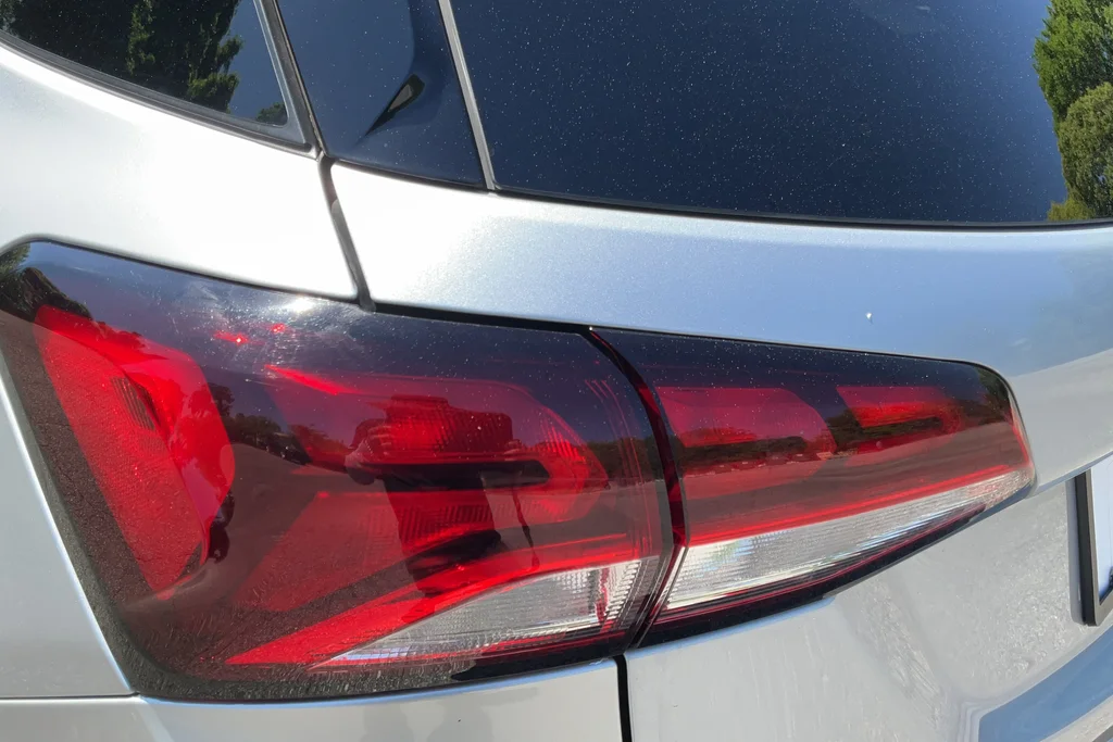 Used 2022 Silver Chevrolet LT image 25