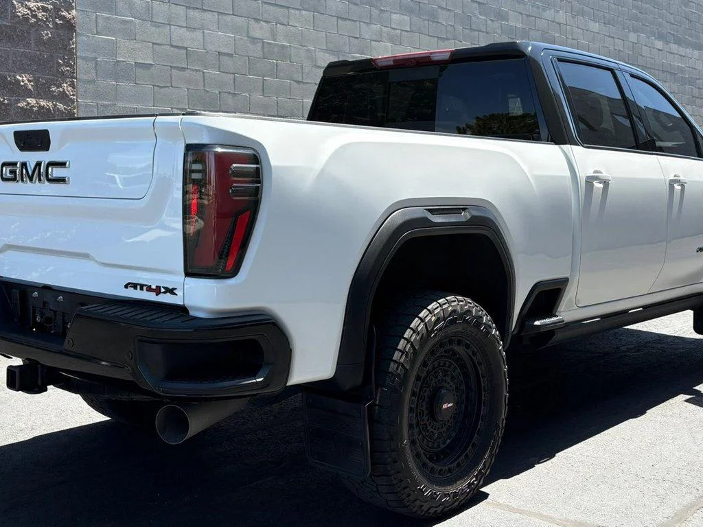 2024 GMC Sierra 2500HD AT4X - Photo 19