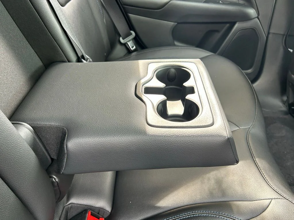 2025 Jeep Compass Limited - Photo 38