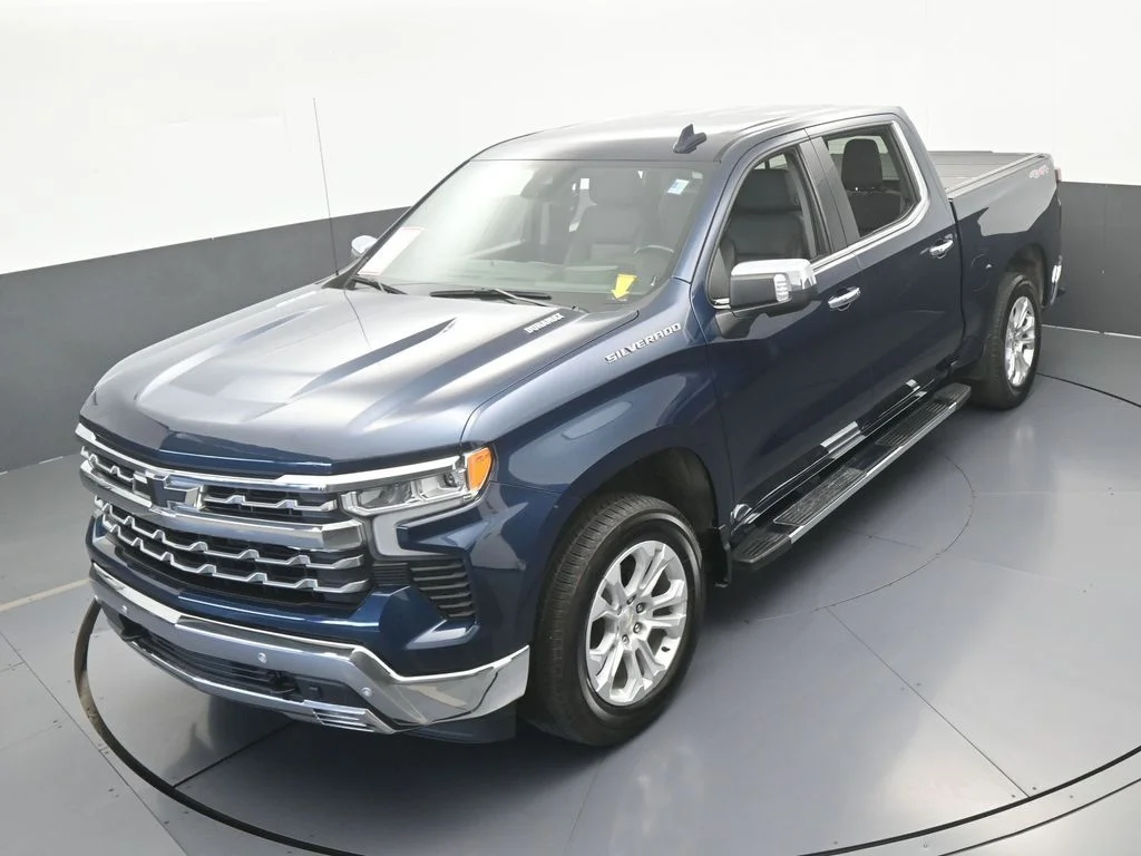 Used 2022 Northsky Blue Metallic Chevrolet LTZ image 52
